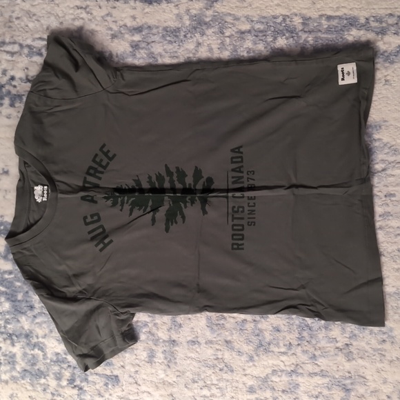 Shirt roots - Picture 1 of 1